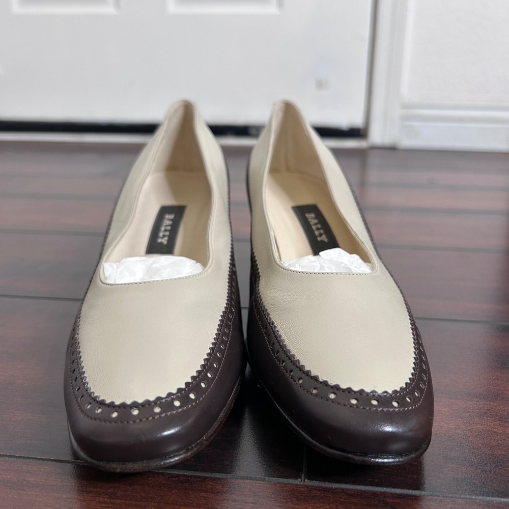 NWOB Vintage Bally Locle Style Flex Leather Pumps Women 7.5C  Quiet Luxury - Picture 3 of 9